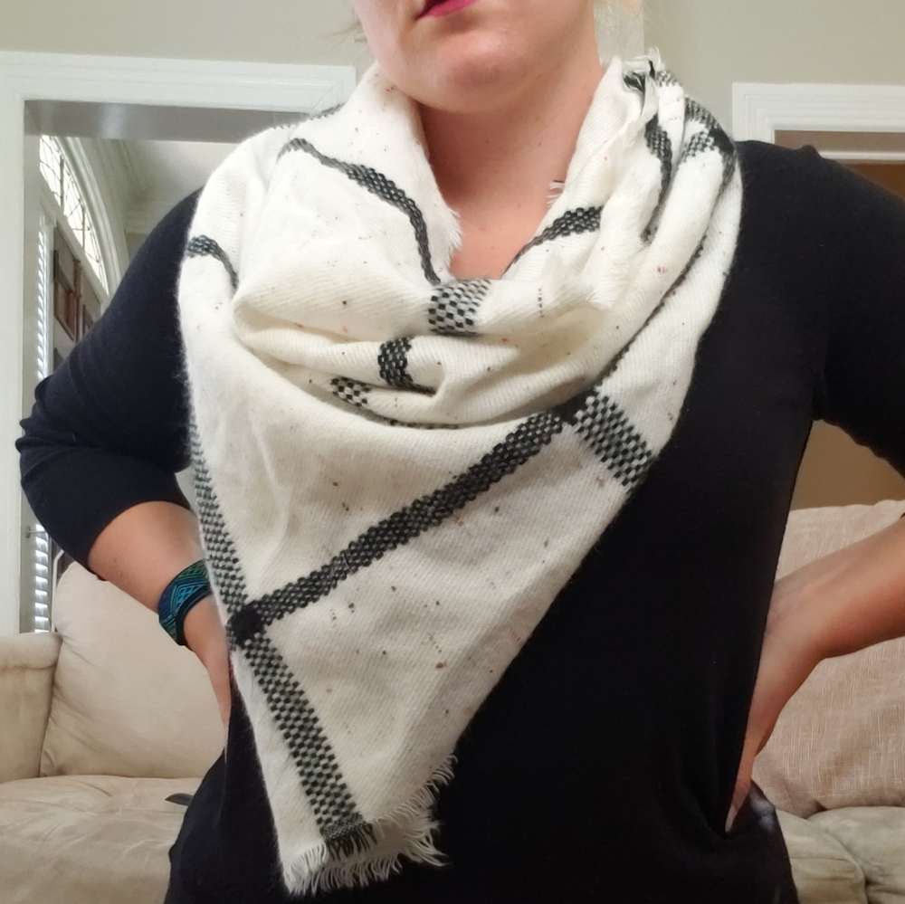 Large and Cozy Scarf